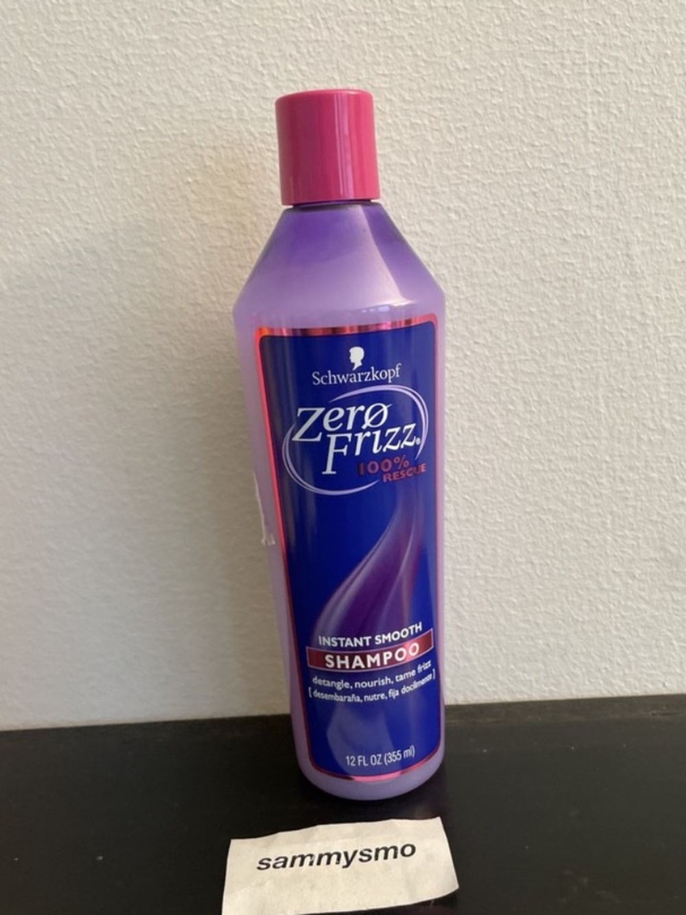 Schwarzkopf Zero Frizz 100% Rescue Instant Smooth Shampoo 12 oz. See Description